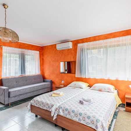 Apartments With A Parking Space Brsec, Opatija - 7796 Martina Стая снимка