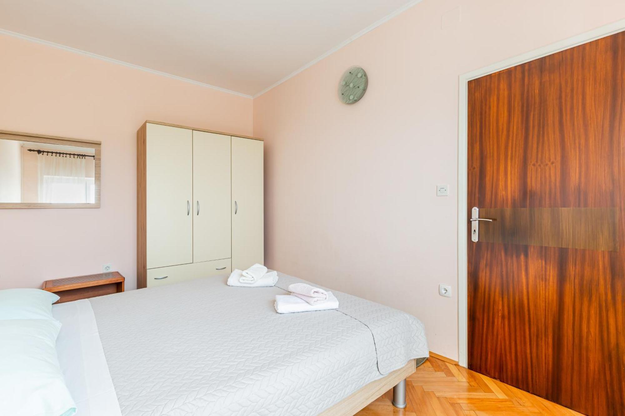 Apartments With A Parking Space Brsec, Opatija - 7796 Martina Стая снимка